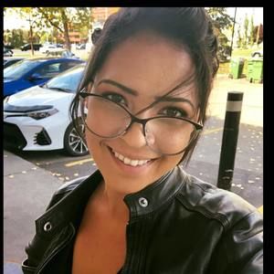 Meet your Posher, Alishia